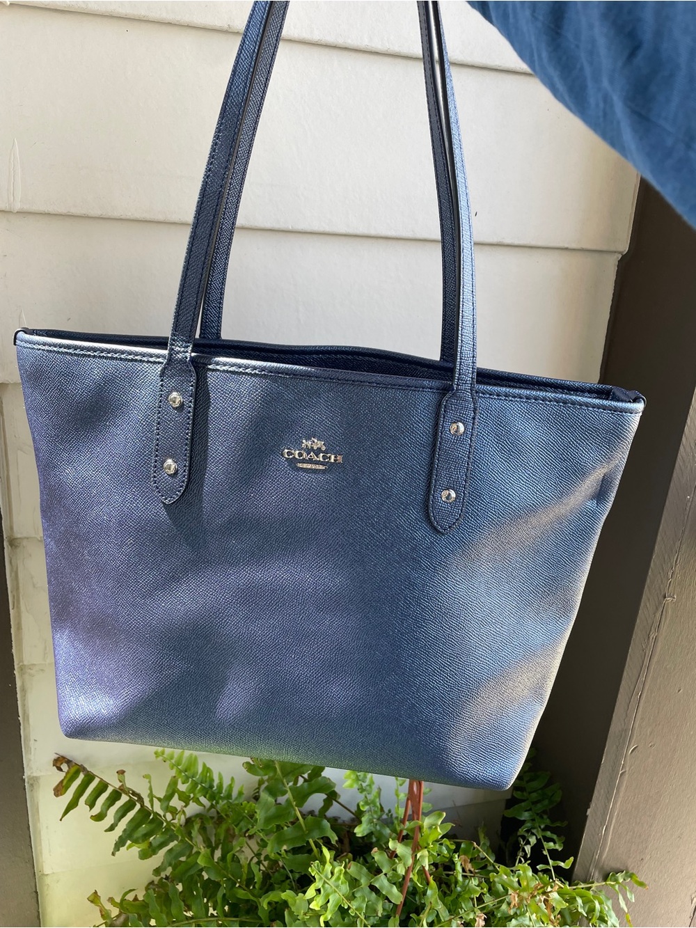 Coach metallic Blue Leather City Tote Zip Bag - 2017